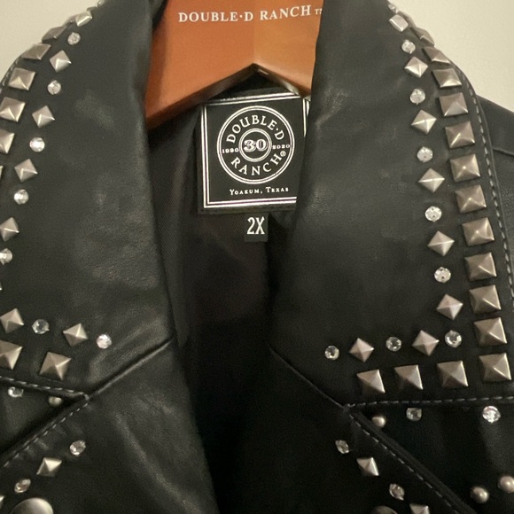 DOUBLE D RANCH ‘RHINESTONE COWBOY NASHVILLE  COLLECTION  2020’’  NWT 2X - Picture 7 of 7